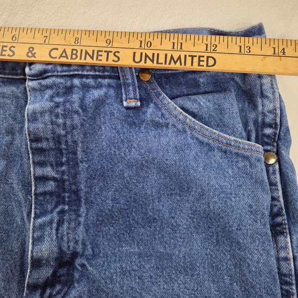 Wrangler Jeans Mens 28x32 Blue Denim Cowboy Cut Straight Leg Made in USA 13MWZ - Picture 4 of 8